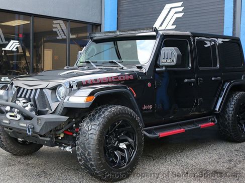 Used 2018 Jeep Wrangler Unlimited Rubicon w/ Dual Top Group image 4