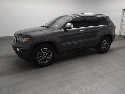 Used 2020 Jeep Grand Cherokee Limited w/ Luxury Group II RWD image 2