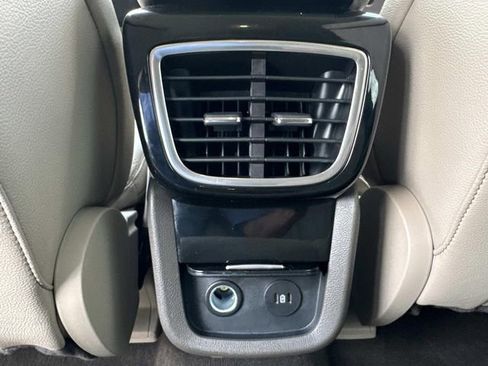 Certified 2023 Lincoln Nautilus AWD w/ Premium Package image 17