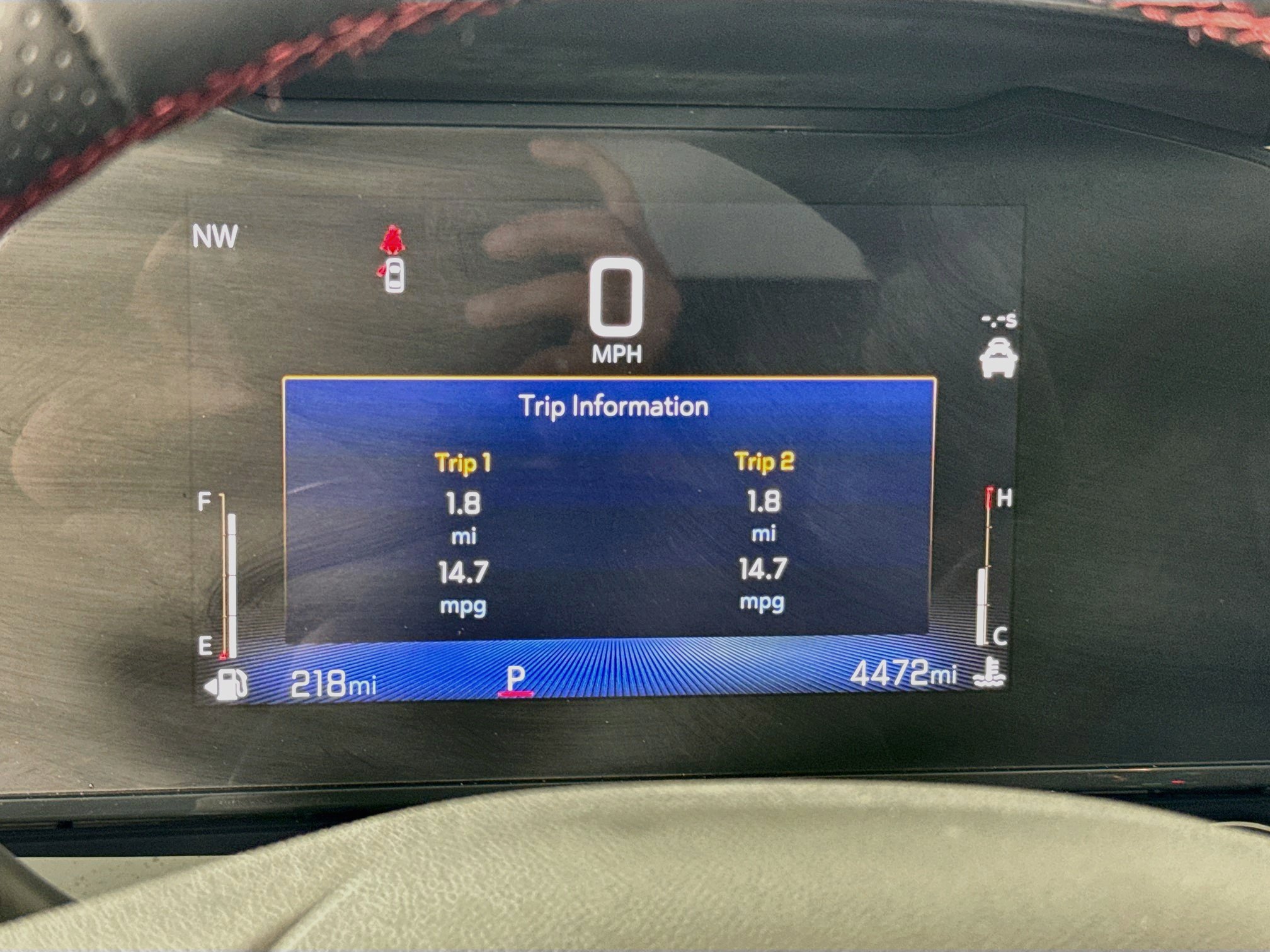 Used 2025 Chevrolet Trax RS w/ Sunroof Package FWD image 14