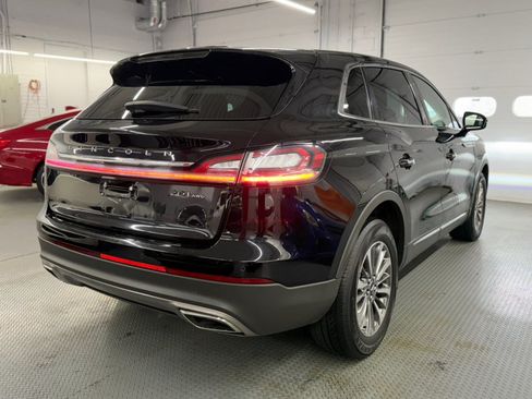 Used 2019 Lincoln Nautilus Reserve AWD/4WD image 8