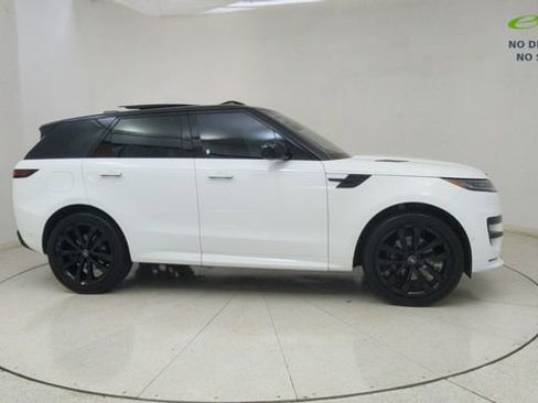 Used 2023 Land Rover Range Rover Sport SE Dynamic image 66