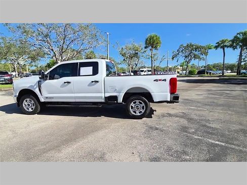 Used 2025 Ford F250 XLT image 30