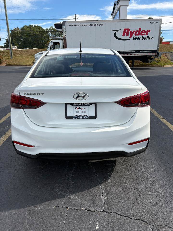 Used 2021 Hyundai Accent SE FWD image 6