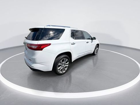 Used 2018 Chevrolet Traverse Premier AWD/4WD image 8