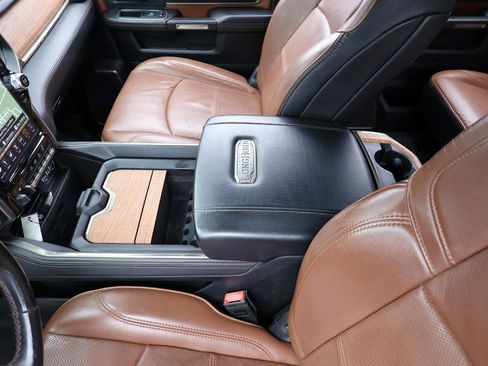 Used 2020 RAM 2500 Limited image 43