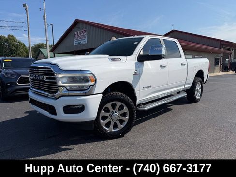 Used 2023 RAM 2500 Laramie AWD/4WD image 1