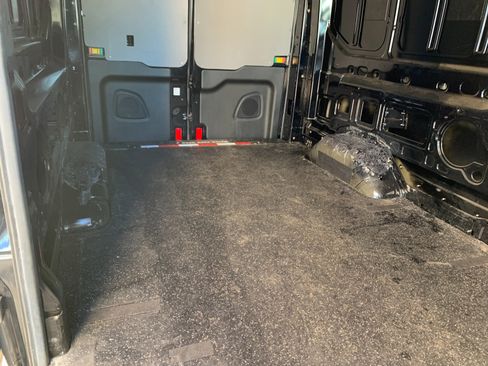 Used 2017 Ford Transit 350 148 Medium Roof image 22