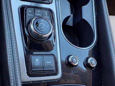 Used 2021 Nissan Maxima Platinum w/ Sport Mat Group image 21