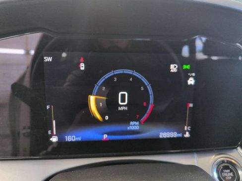 Used 2025 Chevrolet Trax LT FWD image 17