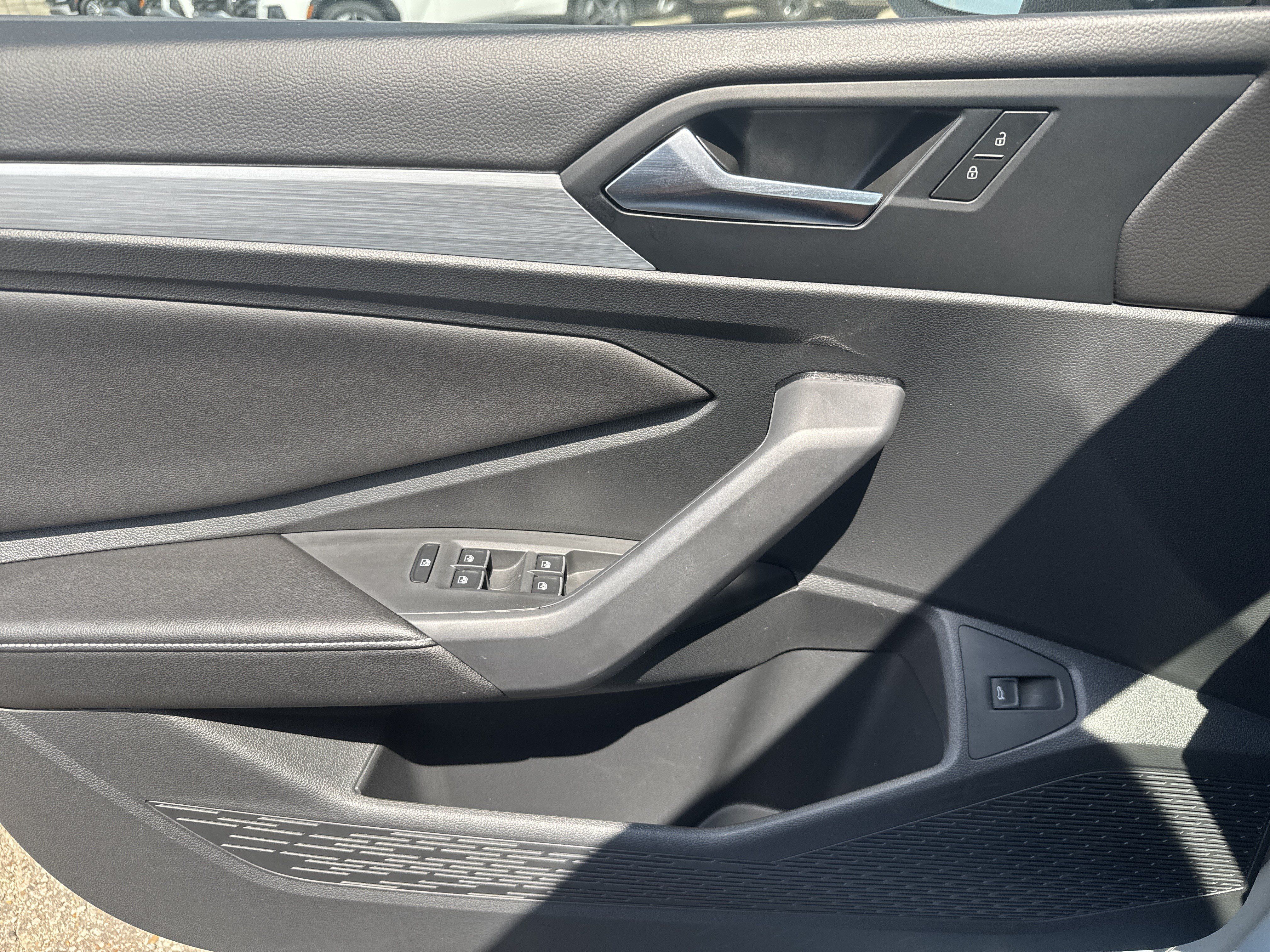Certified 2026 Volkswagen Jetta Sport FWD image 9