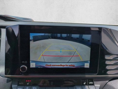 Used 2025 Toyota Camry LE w/ Convenience Package FWD image 13