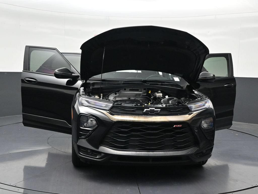Used 2023 Chevrolet TrailBlazer RS FWD image 40