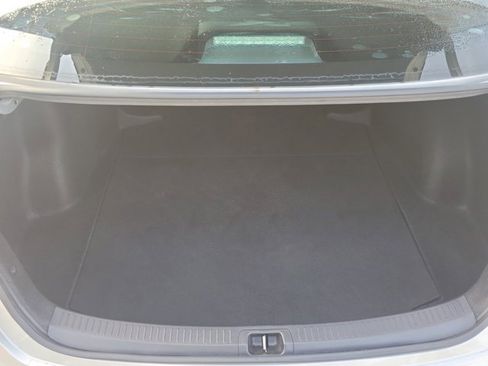 Used 2021 Toyota Corolla LE image 14