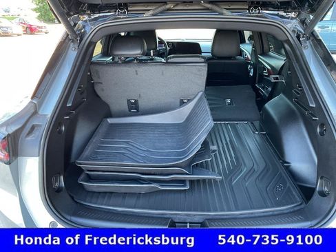 Used 2024 Chevrolet Equinox EV RS FWD image 24