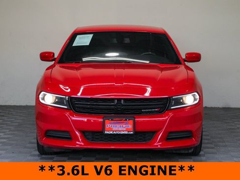 Used 2022 Dodge Charger SXT image 3