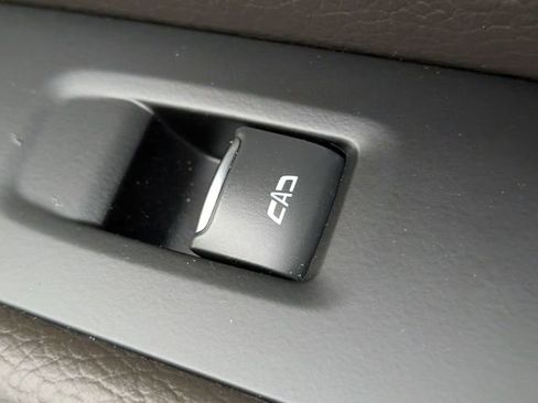 Used 2023 GMC Yukon XL Denali w/ Max Trailering Package image 36