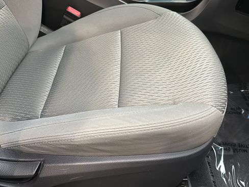 Used 2018 Hyundai Santa Fe Sport AWD/4WD image 17