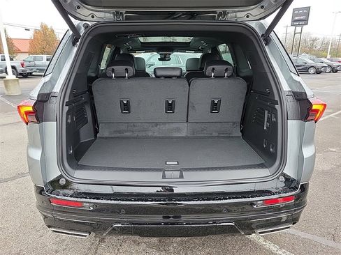 New 2026 Buick Enclave Sport Touring image 7