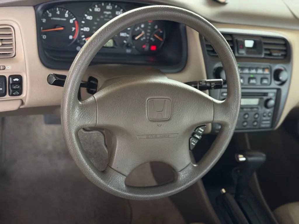 Used 2000 Honda Accord EX image 32