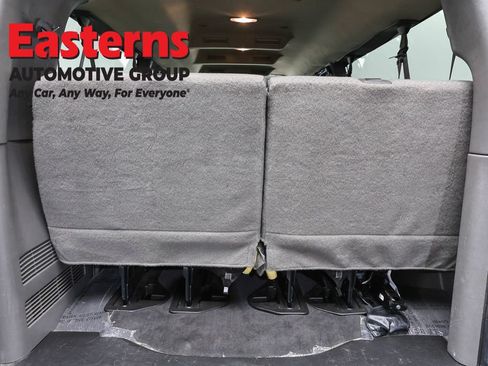 Used 2024 Chevrolet Express 3500 LT w/ LT Preferred Equipment Group RWD image 9