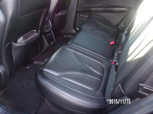 Used 2019 Lincoln Nautilus Select image 9