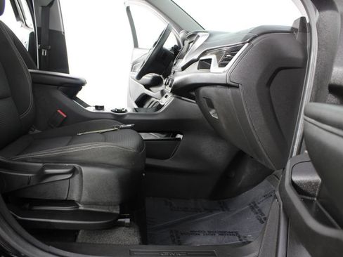 Used 2024 GMC Terrain SLE w/ Driver Convenience Package FWD image 21