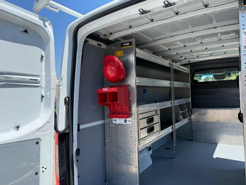 Used 2022 Mercedes-Benz Sprinter 2500 image 23