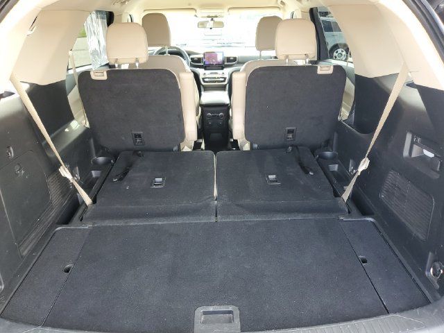 Used 2022 Ford Explorer XLT w/ Equipment Group 202A AWD/4WD image 30