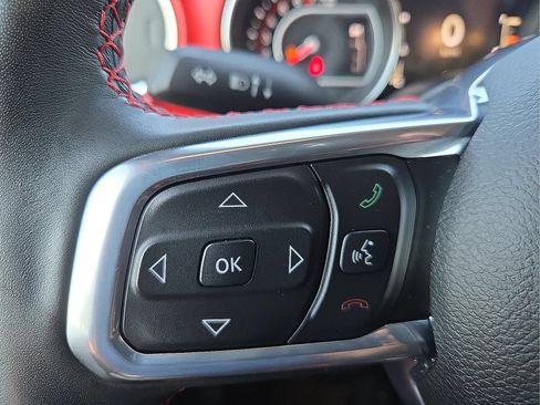 Used 2022 Jeep Gladiator Rubicon w/ LED Lighting Group AWD/4WD image 19