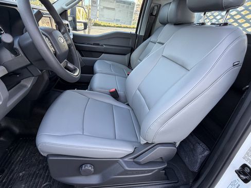 New 2025 Ford F550 2WD Regular Cab Super Duty image 14