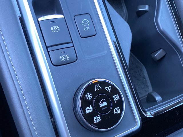 New 2026 Nissan Pathfinder SV AWD/4WD image 19