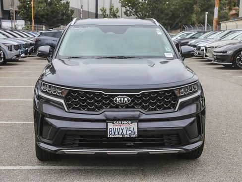Used 2021 Kia Sorento S FWD image 3