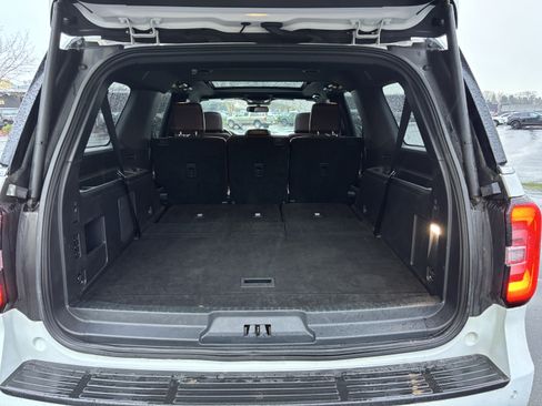 Used 2023 Ford Expedition Max Limited image 20