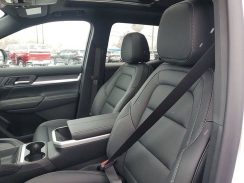 New 2026 GMC Terrain Elevation w/ Elevation Premium Package image 17