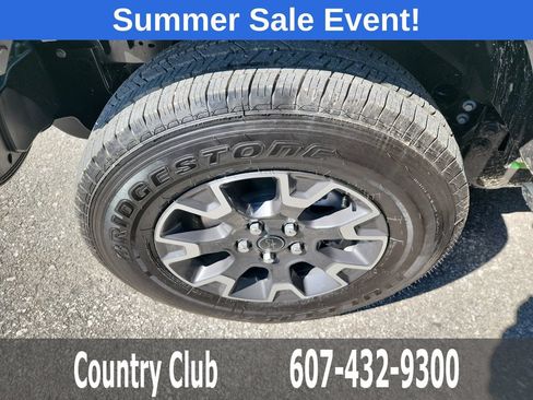 Used 2026 Jeep Gladiator Sport AWD/4WD image 36