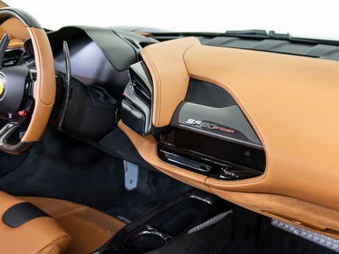 Certified 2022 Ferrari SF90 Spider AWD/4WD image 16