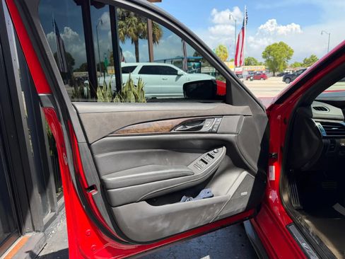 Used 2019 Cadillac CTS V w/ Carbon Fiber Package RWD image 12