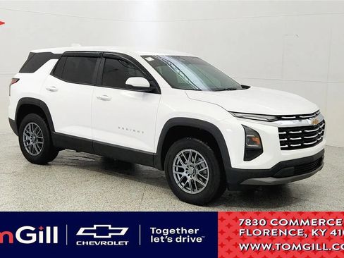 Used 2026 Chevrolet Equinox LT FWD image 1