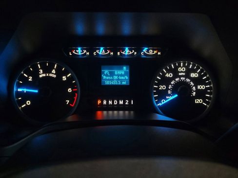 Used 2015 Ford F150 XLT RWD image 23