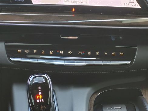 Used 2024 Cadillac Escalade Sport Platinum image 14