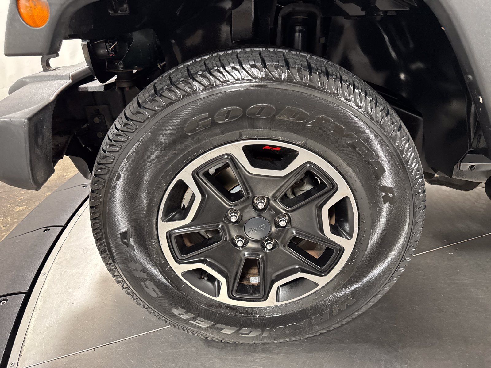 Used 2012 Jeep Wrangler Sport AWD/4WD image 2