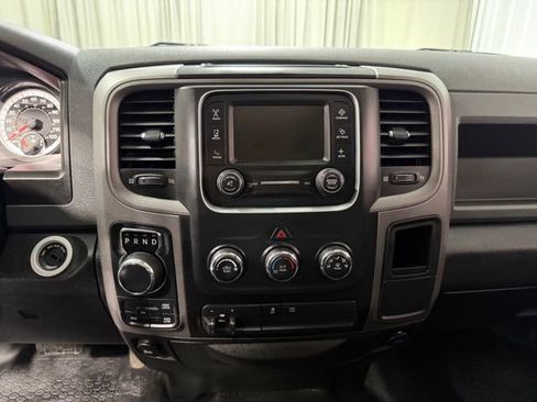 Used 2019 RAM 1500 Tradesman w/ Chrome Appearance Group AWD/4WD image 12