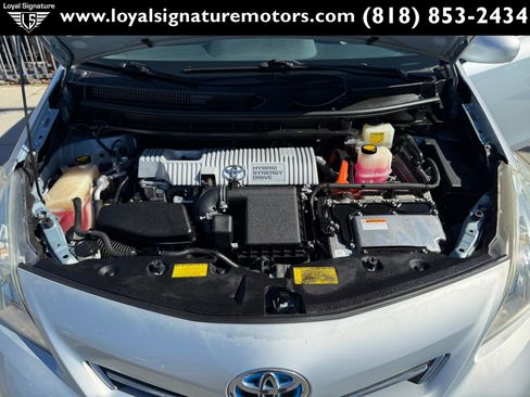 Used 2012 Toyota Prius V Three image 30