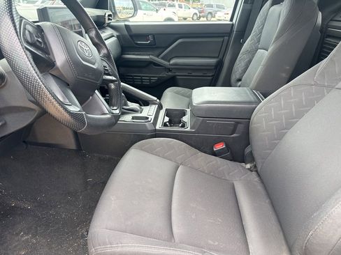 Used 2024 Toyota Tacoma SR RWD image 31