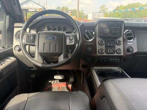 Used 2014 Ford F350 Lariat w/ Lariat Ultimate Package AWD/4WD image 17