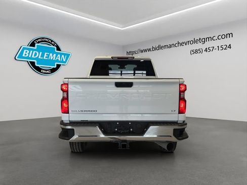 Used 2024 Chevrolet Silverado 2500 LT AWD/4WD image 6