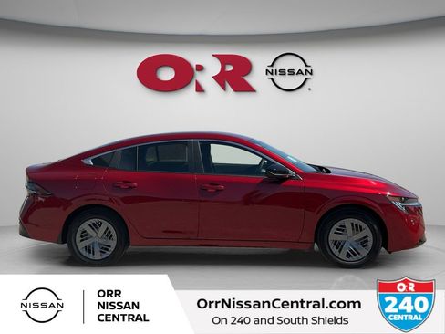 New 2026 Nissan Sentra SV w/ Floor Mat Package FWD image 4