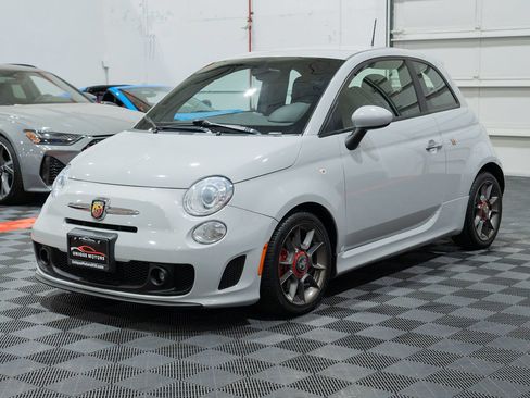 Used 2016 FIAT 500 Abarth FWD image 3