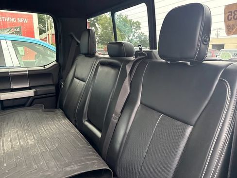Used 2019 Ford F150 Lariat w/ Equipment Group 502A Luxury AWD/4WD image 10